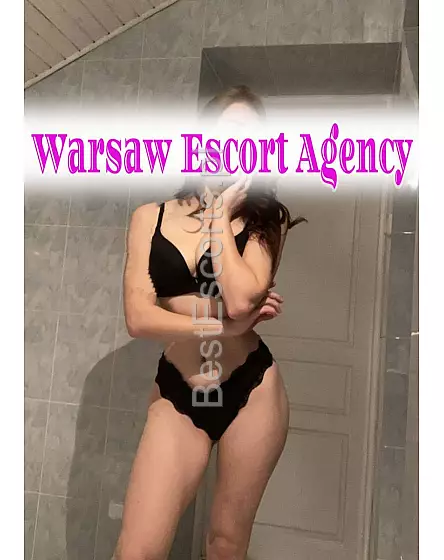 Lilly  Warsaw Escort 