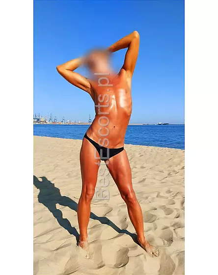 MIAMI LUXURY MODEL