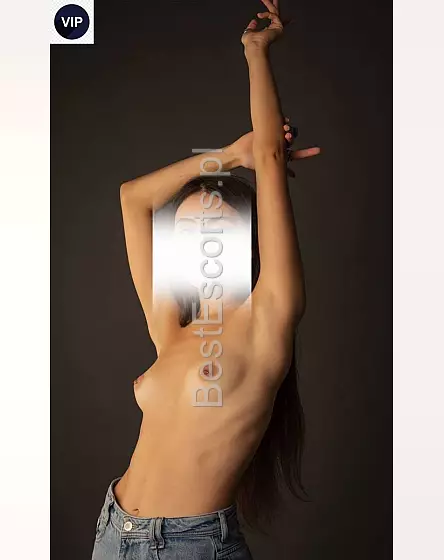 Livia Warsaw Escort