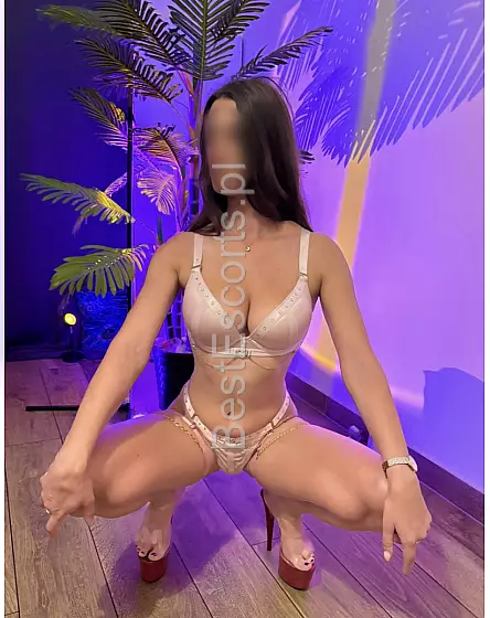 Zoya